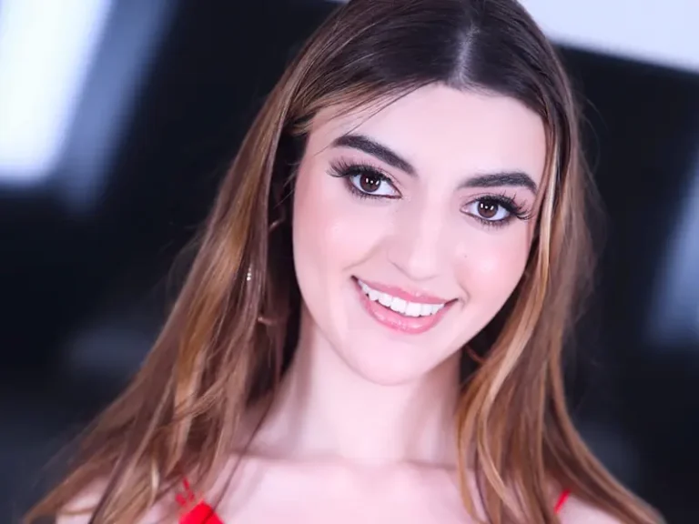 Amateur Allure Welcomes Julia James