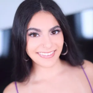 Angel Gostosa Returns to Amateur Allure