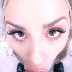 Anna Claire Clouds POV blowjob