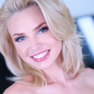 Beverly Hillson is Back at Amateur Allure
