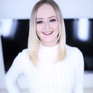 Natalia Queen smiling