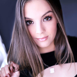 Devon Green looks beautiful