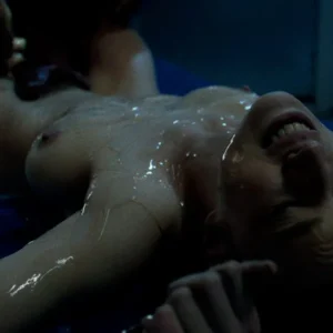 Monster Porn Feed The Queen with Little Puck & Octavia Red