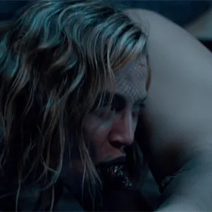 Transferring a parasite to her pussy