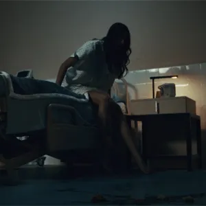 Aria Sloane wakes up in the hospital