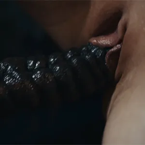 Pussy to pussy parasite