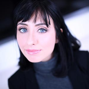 Blue eyed beauty Daphne Dare