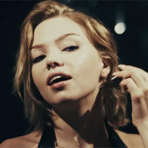 Ashby is looking pretty