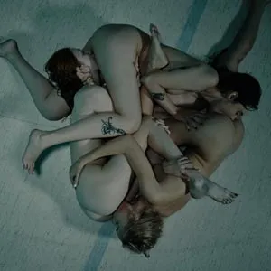 Lesbian pussy eating ring at Parasited