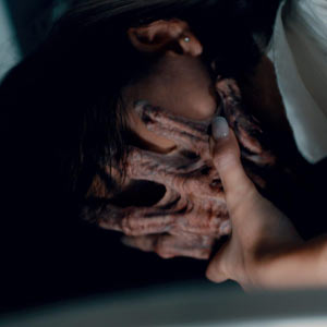 And its holding her tight