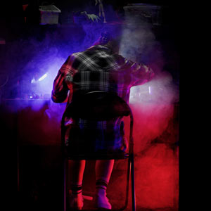 Jia Lissa working hard