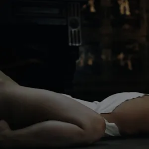 Getting fully inside her pussy