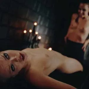 Amirah Adara is ready to fuck Ashby Winter