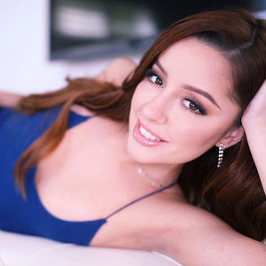 Model quality hottie